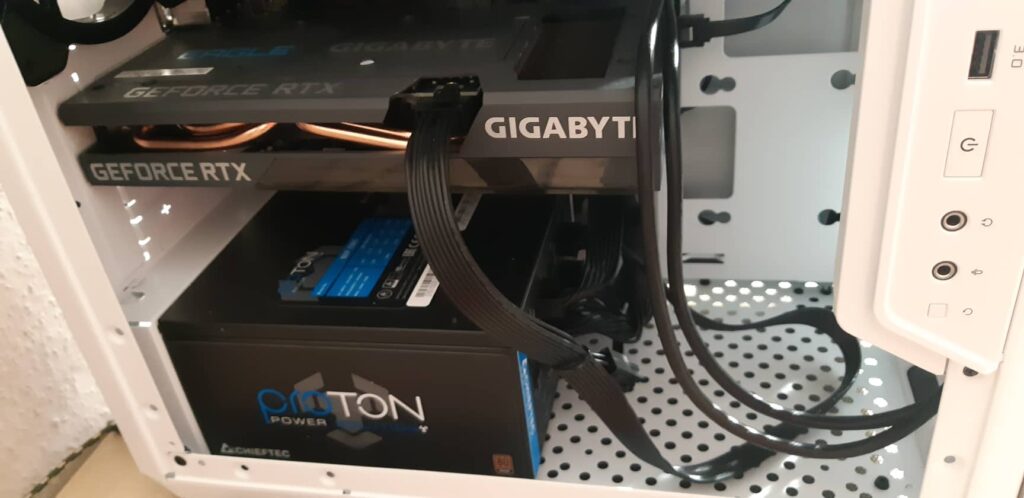 gpu Loose Or Improperly Connected Cables
